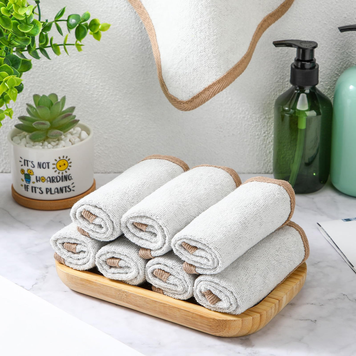 Tudomro rich foam cleansing experience in gray washcloths.