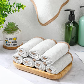 Tudomro rich foam cleansing experience in gray washcloths.
