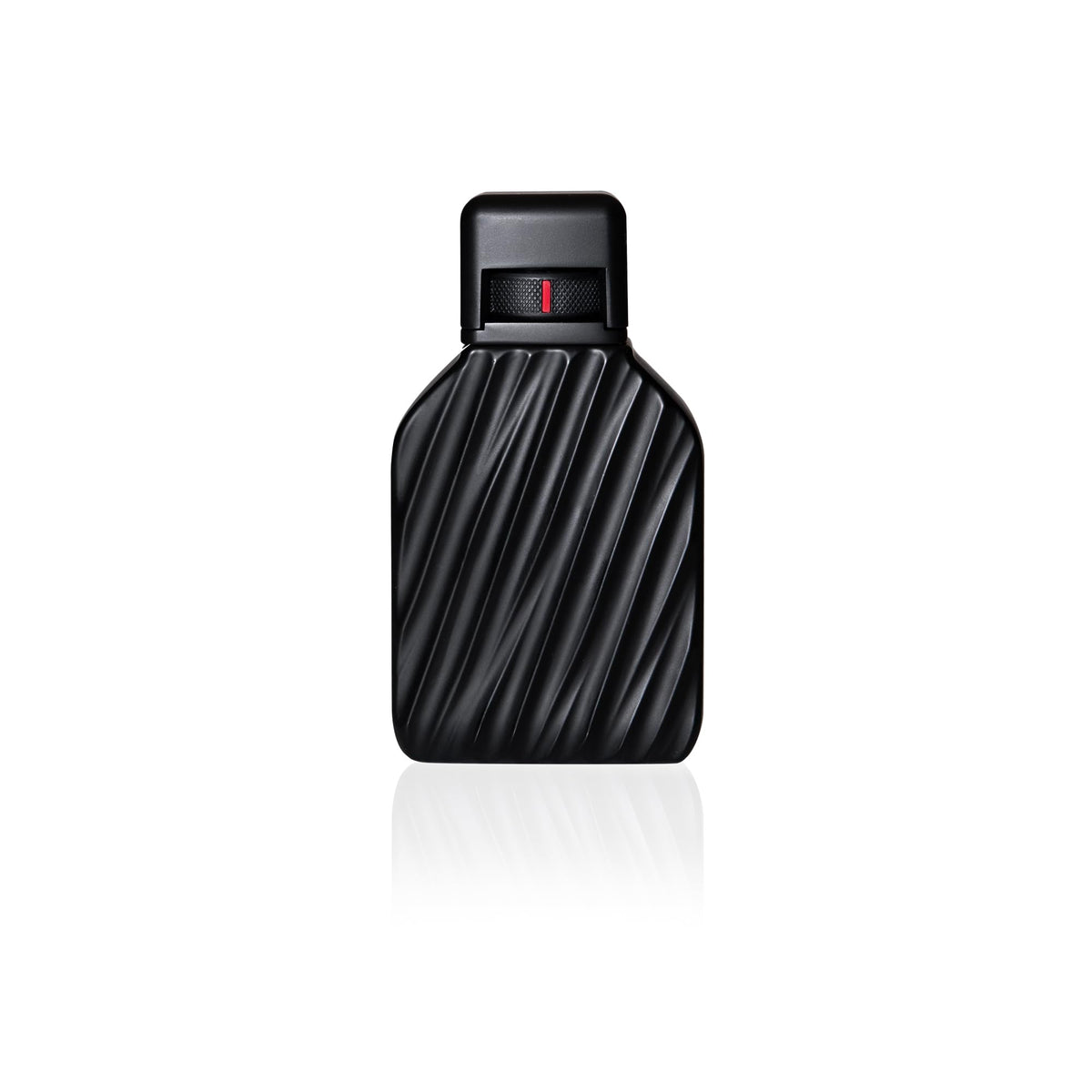 TUMI 19 Degree bottle focus on woody notes, suited for sophisticated evenings
