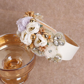 TURTLEDOVE Pearl and crystal headband ideal for weddings and proms.