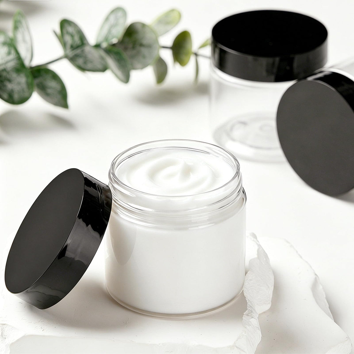TUZAZO jar in a handbag, ideal for on-the-go storage