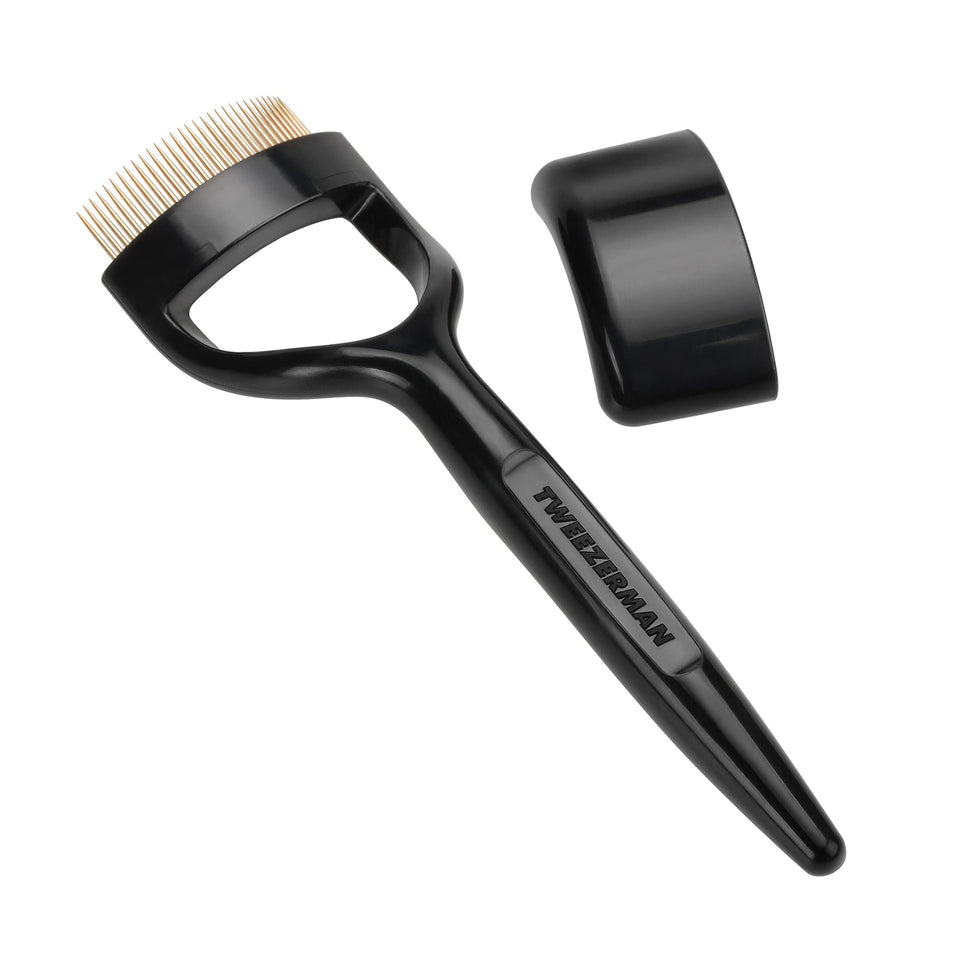 Tweezerman Curl 60 lash comb designed for round eyes defining each lash.