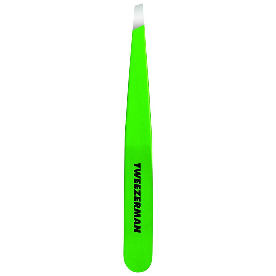 Tweezerman Slant Tweezer Green Apple close-up of precision tips for precise shaping