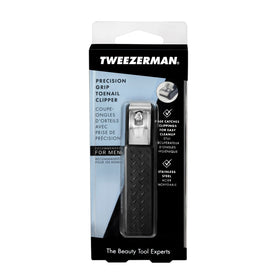 Tweezerman stainless steel build is durable and easy to clean after use.