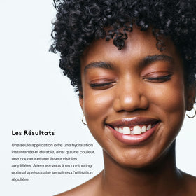 Salicylic Acid and AHA/PHA ingredients highlighted for gentle exfoliation.