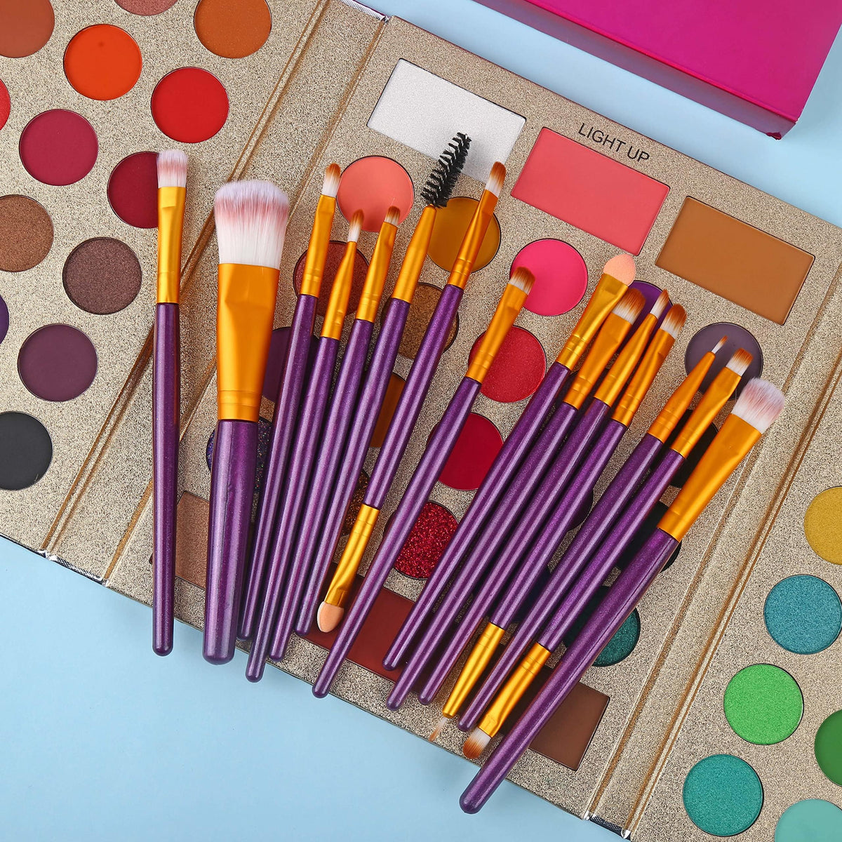 UCANBE gift-ready makeup collection, ideal for celebrations or gifting.