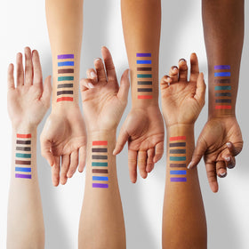 UCANBE orange shimmer eyeliner adds bold spark for sunset-inspired looks.