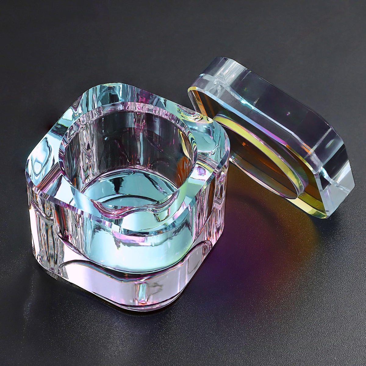 Udefineit Nails Dappen Dish doubles as storage for small nail accessories