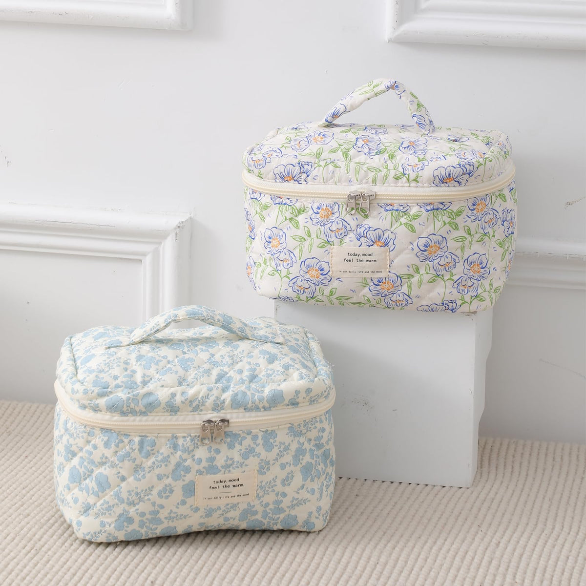 uekeboag foldable design makes packing easy and saves space in luggage.