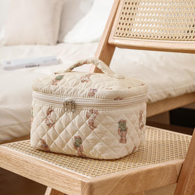 Uekeboag floral bags are lightweight and foldable for travel.