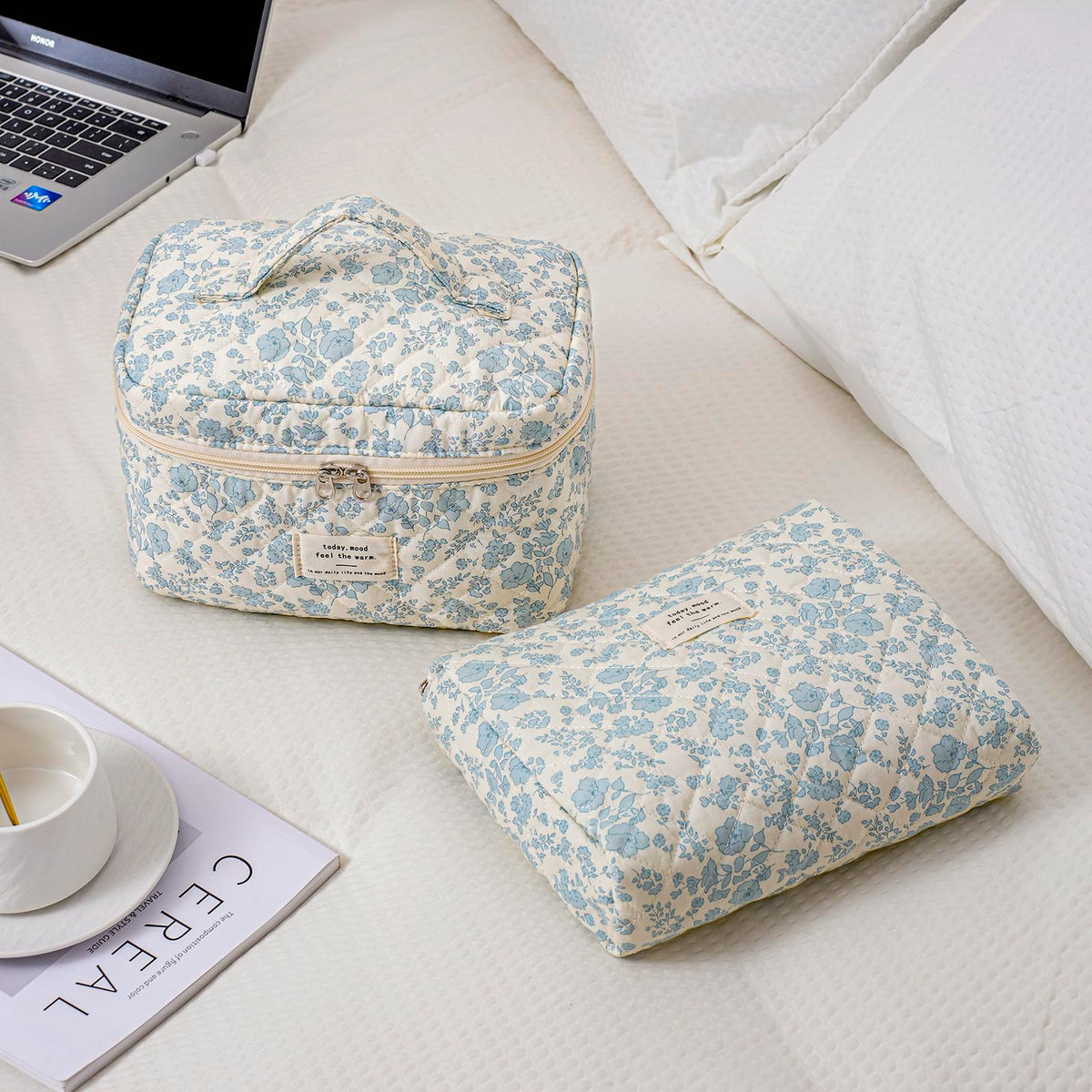 uekeboag quilted makeup bag zipper detail lightblue built to last.