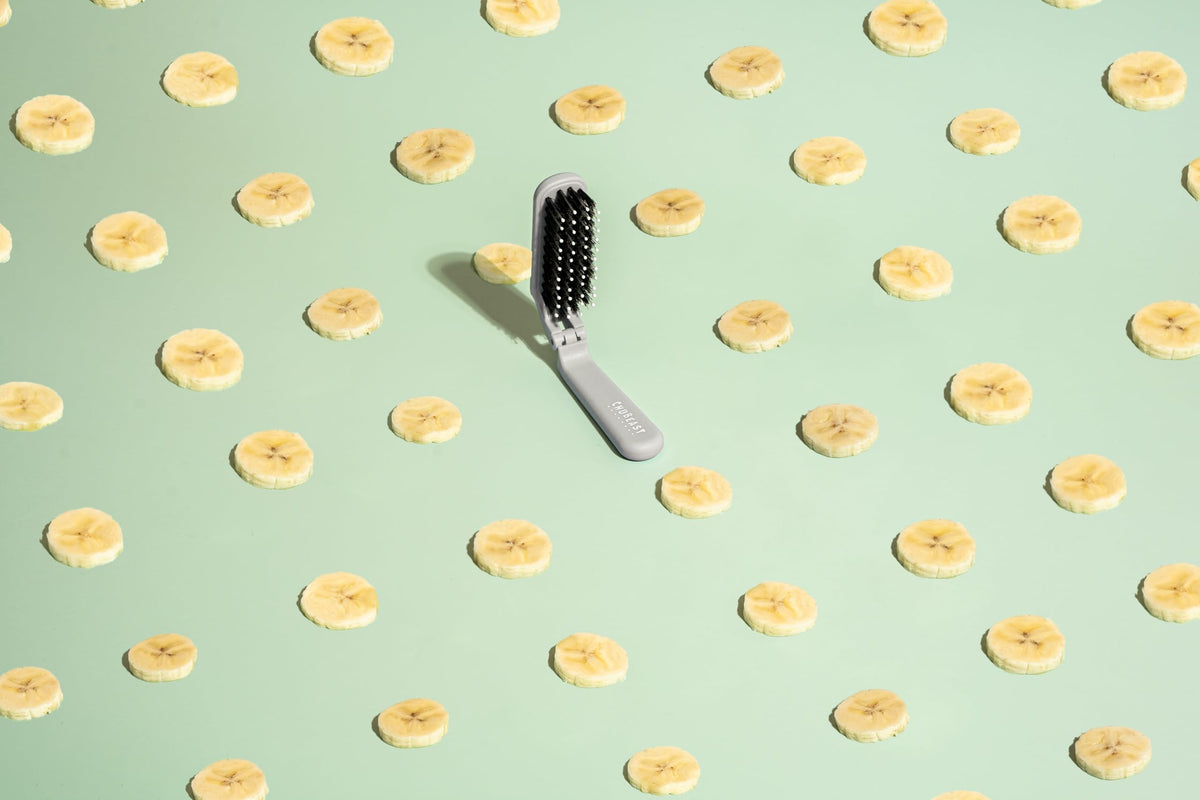 Gift-ready Uffy MiniPop appeals as a compact family brush.