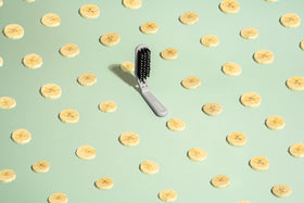 Gift-ready Uffy MiniPop appeals as a compact family brush.