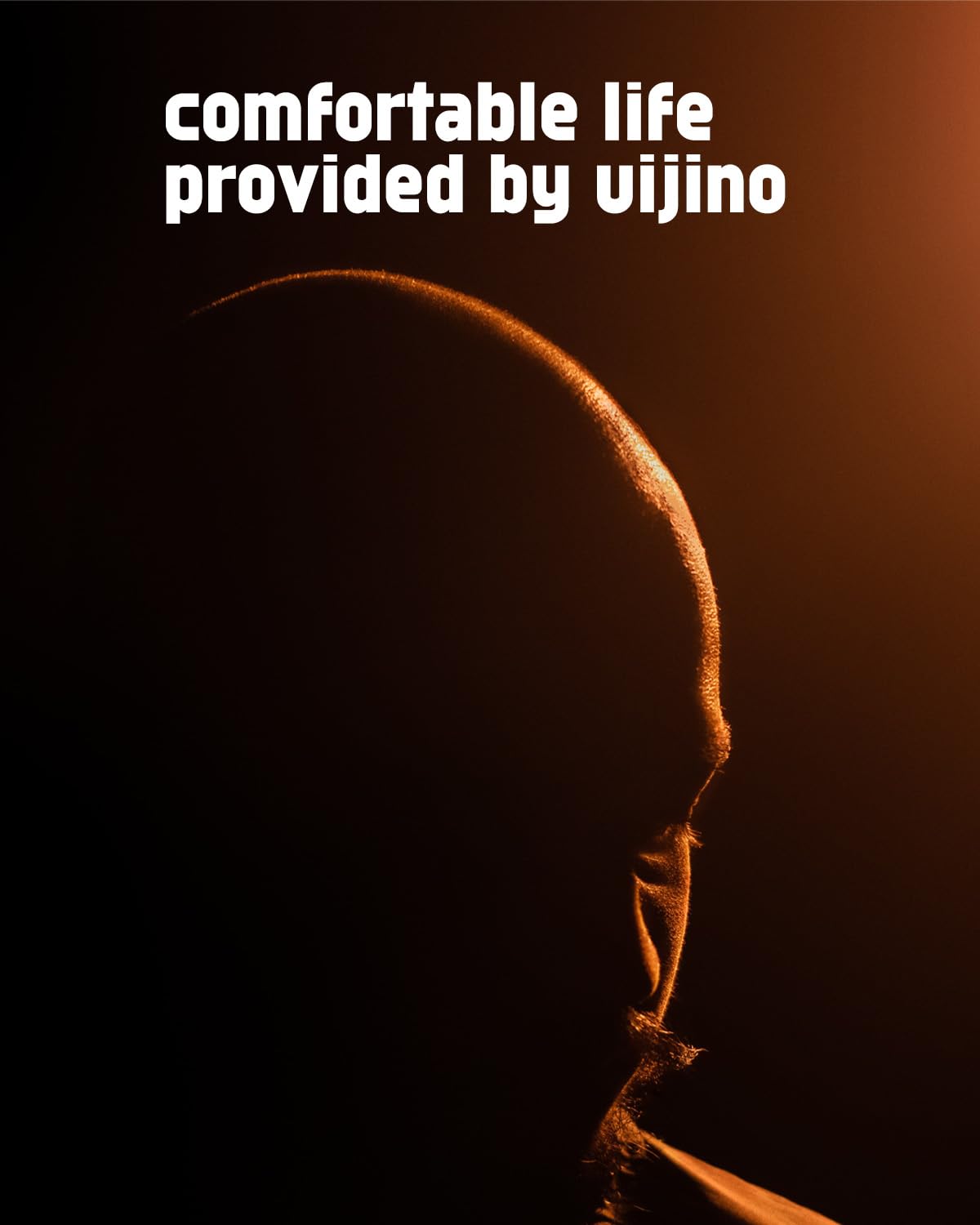 uijino Pitbull diamond pro blade for precise trimming of dense beard lines.