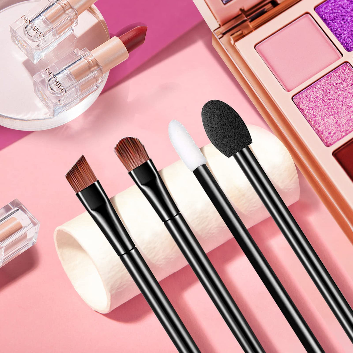 ULENDIS travel-friendly brushes fit compact kits for on-the-go touch-ups