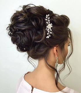 ULTIMUTE packaged bridal hair accessories ready for wedding day styling.