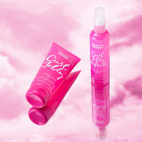 Umberto Giannini Curl Jelly on wet hair defines curls from mid-lengths