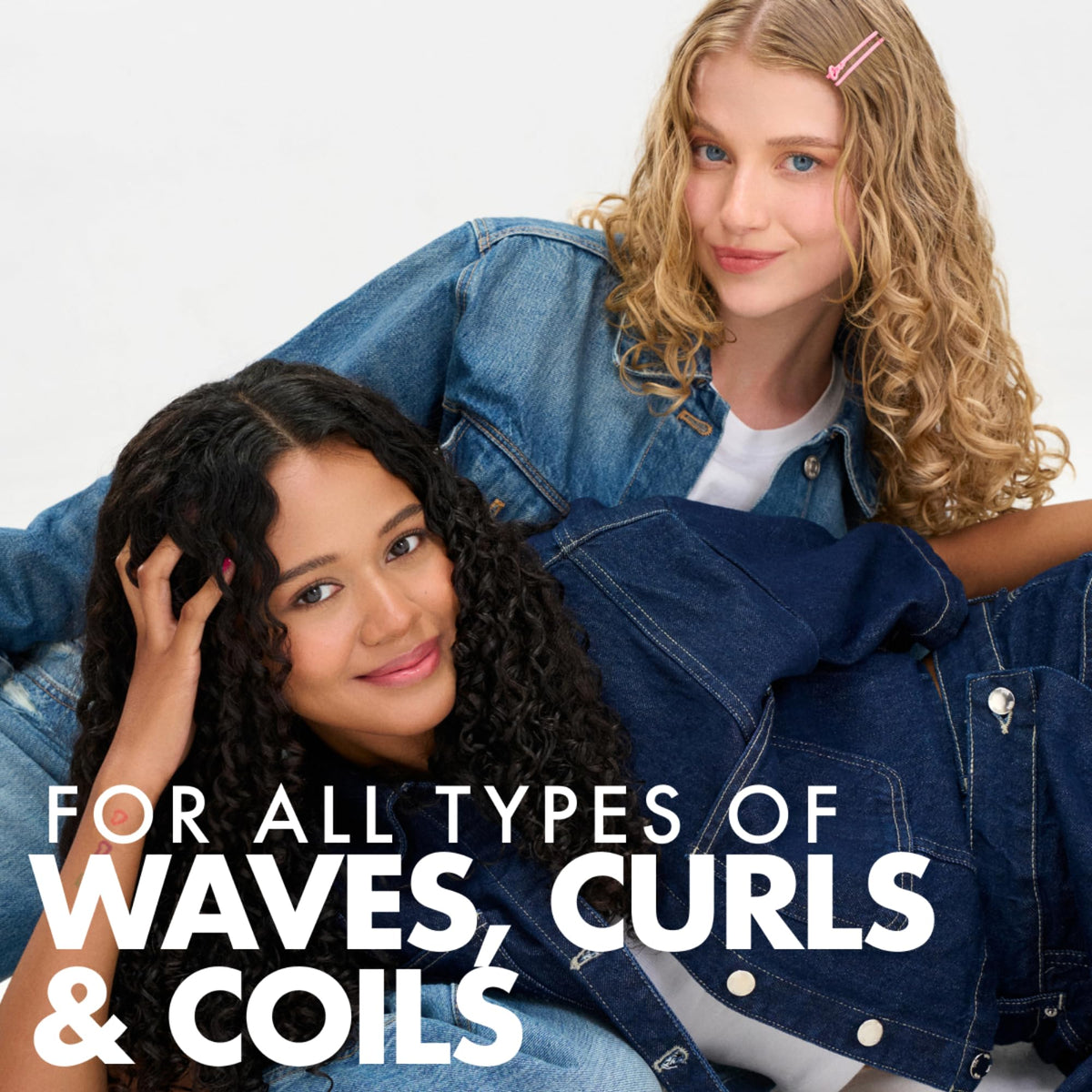 Hands scrunching curls to shape definition with Curl Jelly Scrunching Jelly.