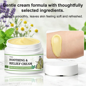 Closeup of Aloe, Honeysuckle, and Peppermint ingredients supporting soothing skin.