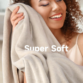 Umisleep close-up of the dense three-layer microfiber structure