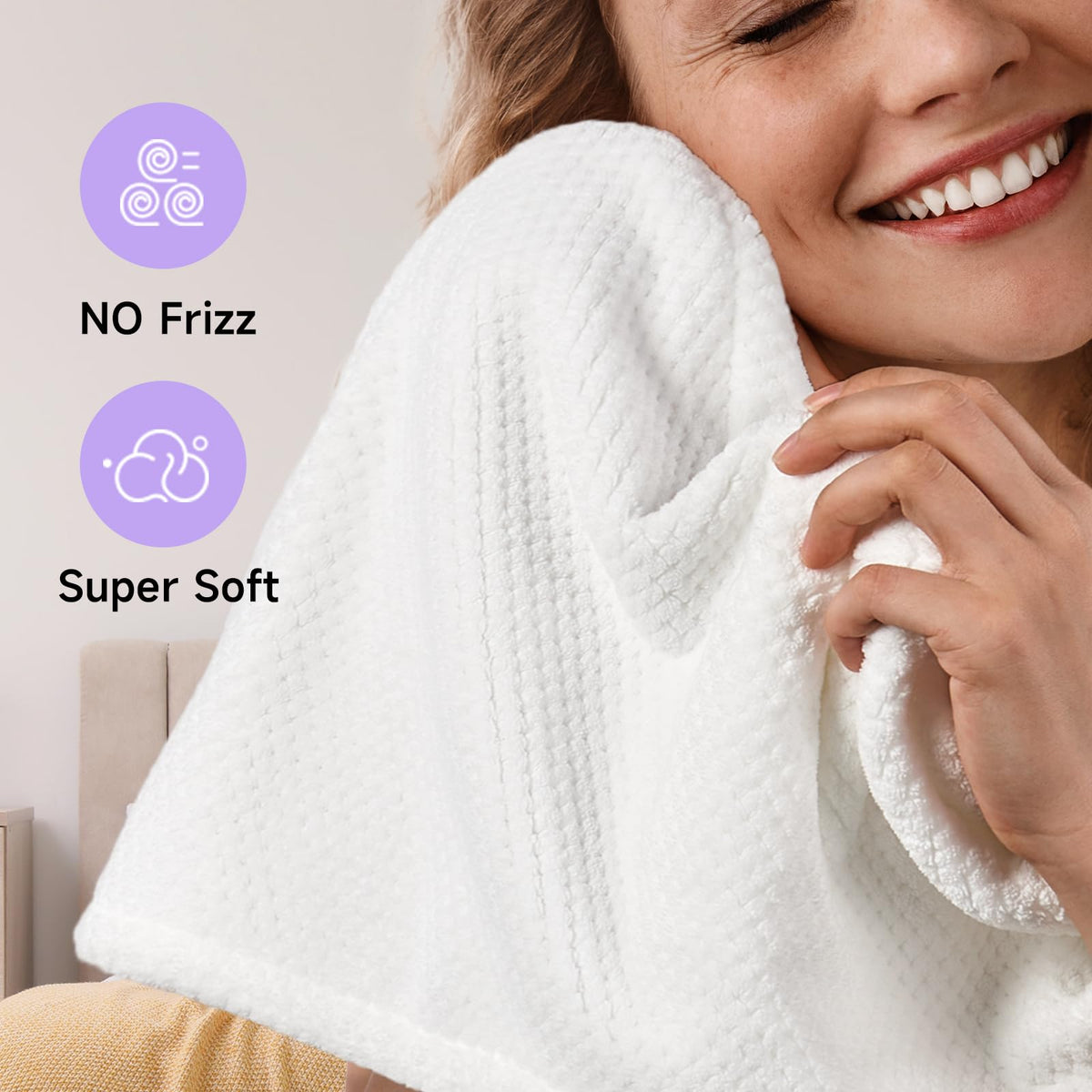 Umisleep closeup of absorbent microfiber fabric highlighting quality.