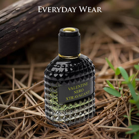 Urban Collection Valentine Nero Xtravagant box, elegant packaging for gifting.