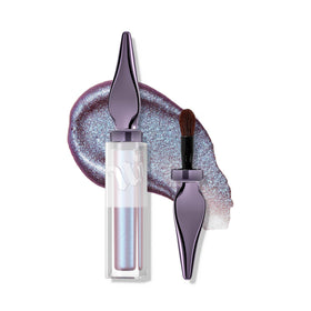 Urban Decay Glaze-On built-in brush close-up for precise application.