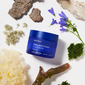 Forest-inspired imagery highlighting Tremella mushroom and moss stem cells.