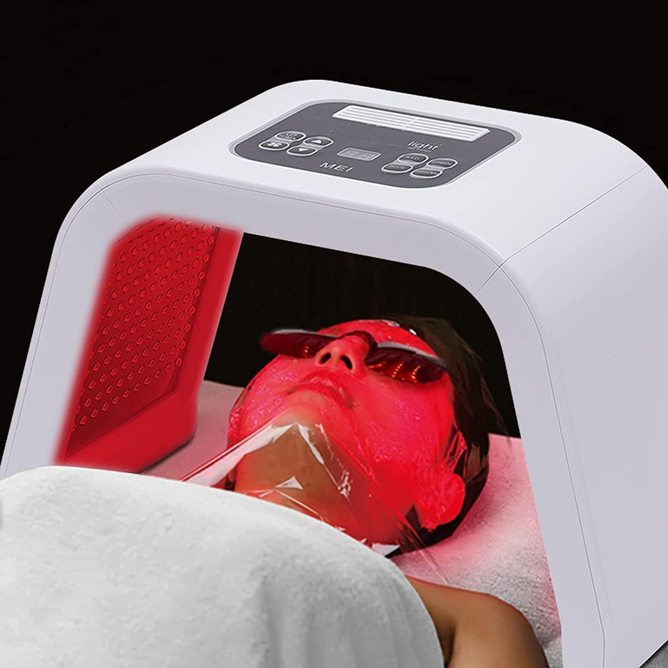 UTRENUI Derma Plus LED facial mask close-up glow for at-home skincare benefits