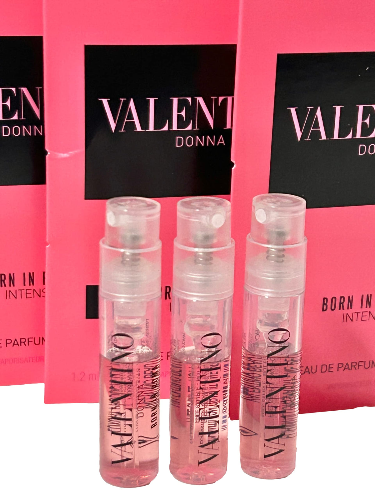 Valentino Born in Roma Intense EDP mini set packaging, ideal gift-ready presentation