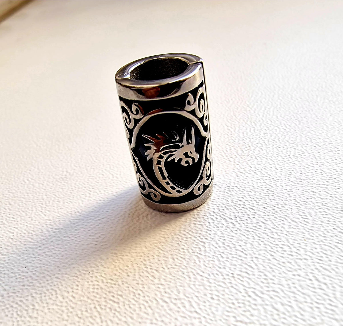VALHALLA beard accessory in polished silver, clip-on bead for quick wear.