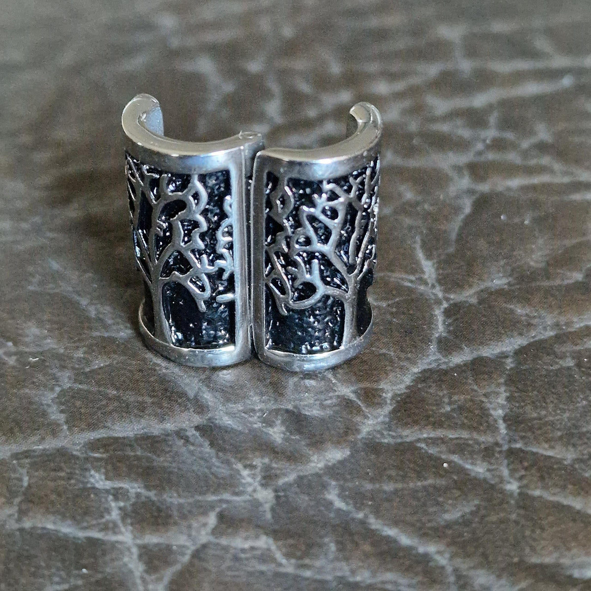 VALHALLA Viking bead adds historic elegance to casual grooming looks.
