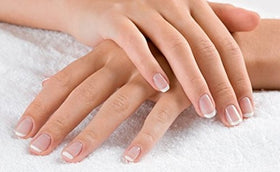 Valmy Nail care finish coat on nails for shine