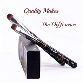 Vanfa ergonomic handle offers comfortable grip during manicures.