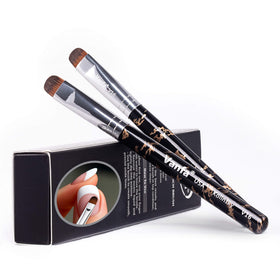 Vanfa French Brush nails round tip for crisp smile lines.