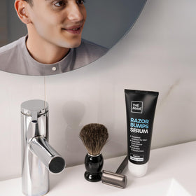 Vanibiss The Man Razor Bumps Serum ingredients highlight exfoliation and hydration