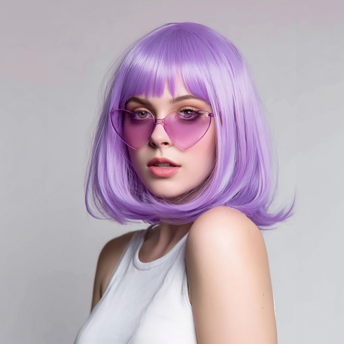 VCAY 12-inch bob wig offers lightweight all-day comfort.