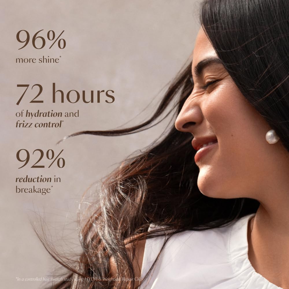 VEGAMOUR HYDR-8 Weightless Repair Oil texture application demonstrates easy spread on hair