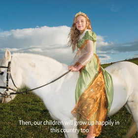VELSCRUN gift-ready crown set suitable for birthdays or anniversaries
