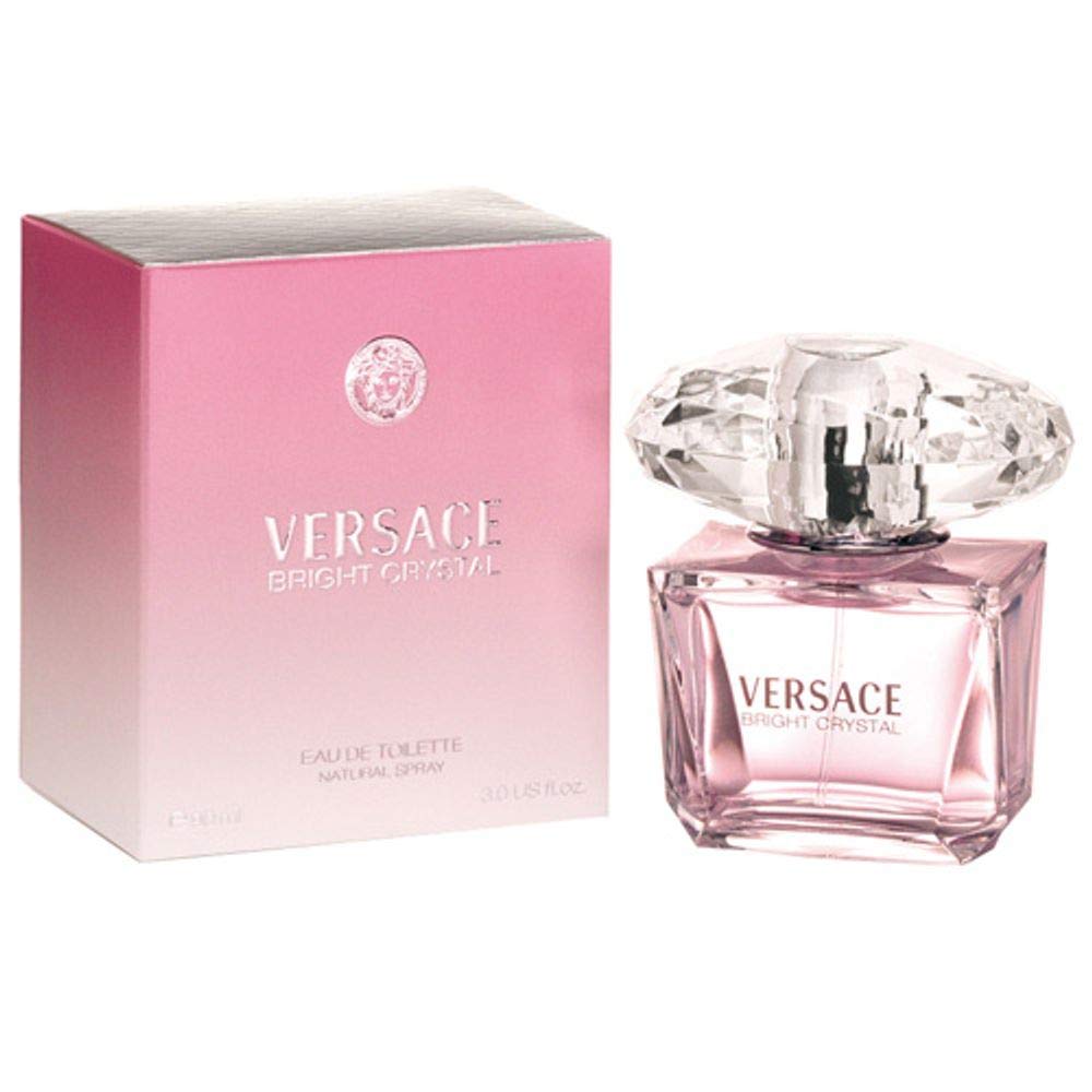 Versace Bright Crystal bottle close-up focusing on the cap, ideal for gifting or daily use.