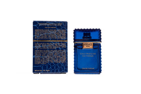 Versace Eau Fraiche Extreme mini label closeup shows elegant branding.