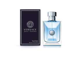 Versace Pour Homme spray application, delivering even mist for all-day freshness.