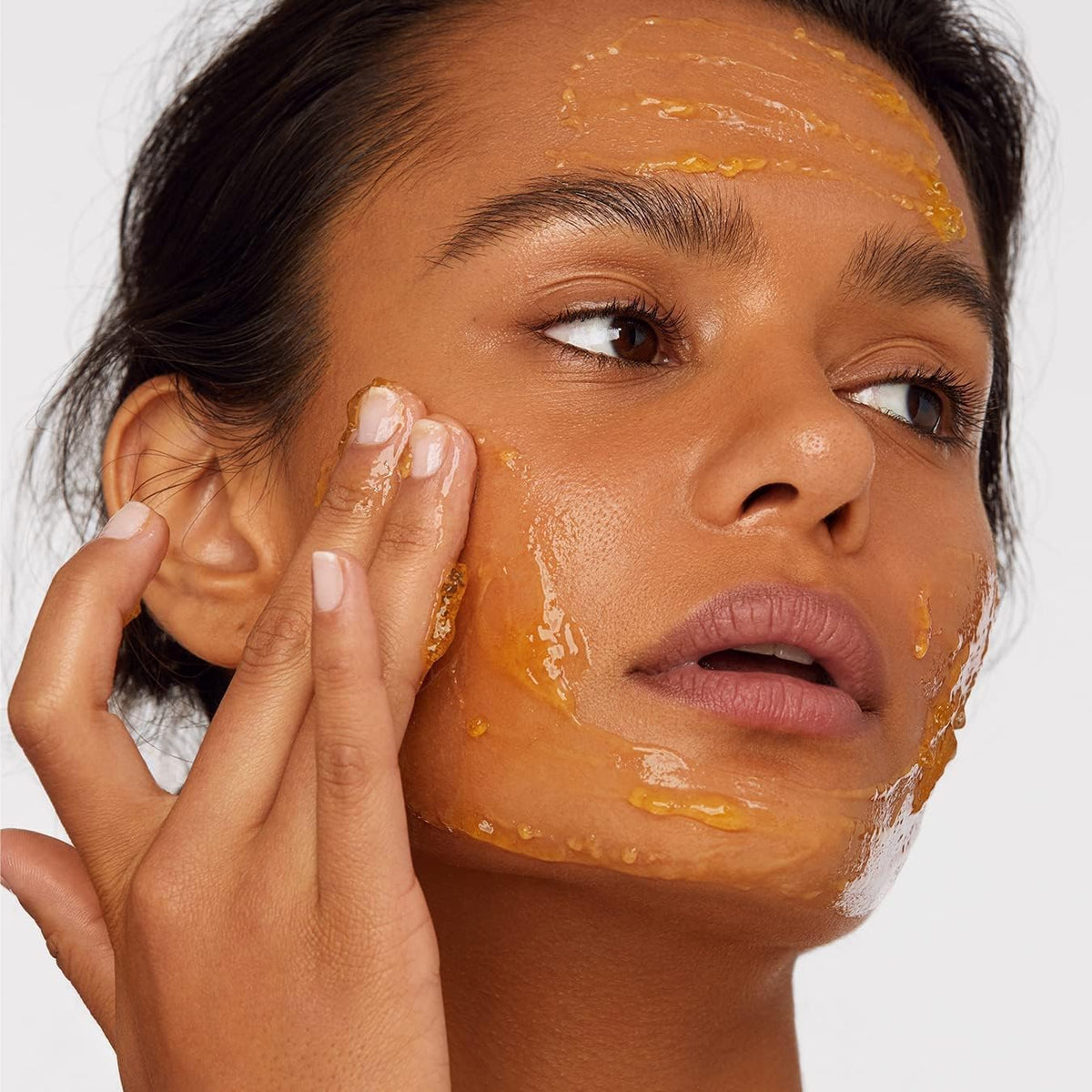 Versed Doctor's Visit glycolic and lactic acids image highlighting brightening.