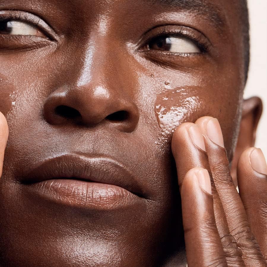Versed Moisture Maker serum texture close-up, non-sticky and fast-absorbing