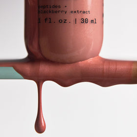 Versed Mood Lighting Glow Drops pump dispersion demonstrating easy, buildable luminosity