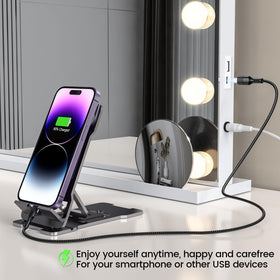 VESAUR USB-C and USB ports for charging devices during makeup