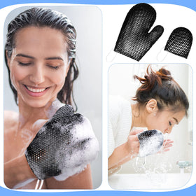 Vesici honeycomb design sponge aids gentle exfoliation and cleansing.