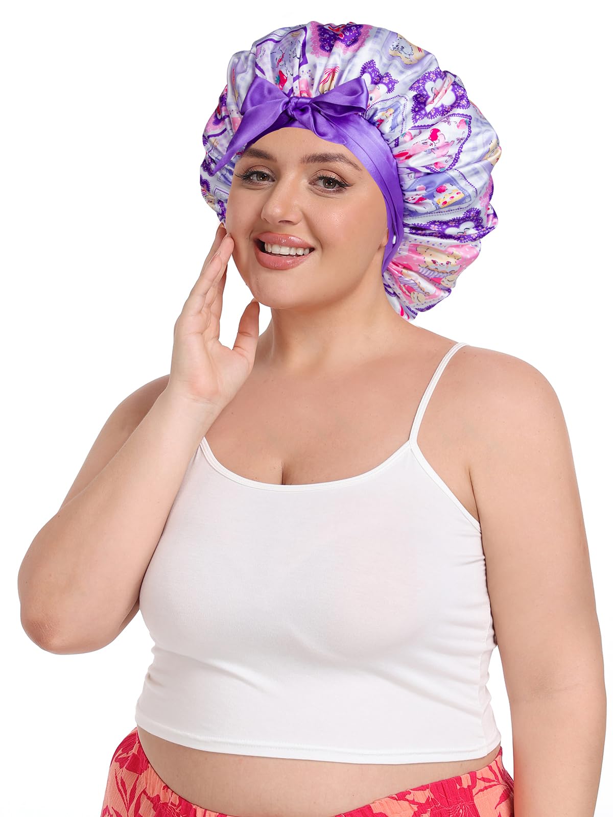 Vettres satin bonnet in travel setup highlights compact, wrinkle-resistant design