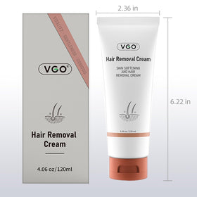 Packaging shows 4.06 oz bottle and included spatula for convenient use.