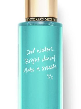 Victoria's Secret Aqua Kiss Nourishing Lotion 8oz bottle for hydrated skin.